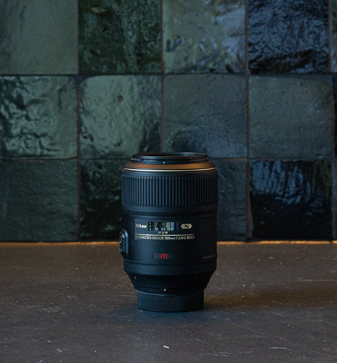 Nikon AF-S VR Micro-NIKKOR 105mm f/2.8G IF-ED