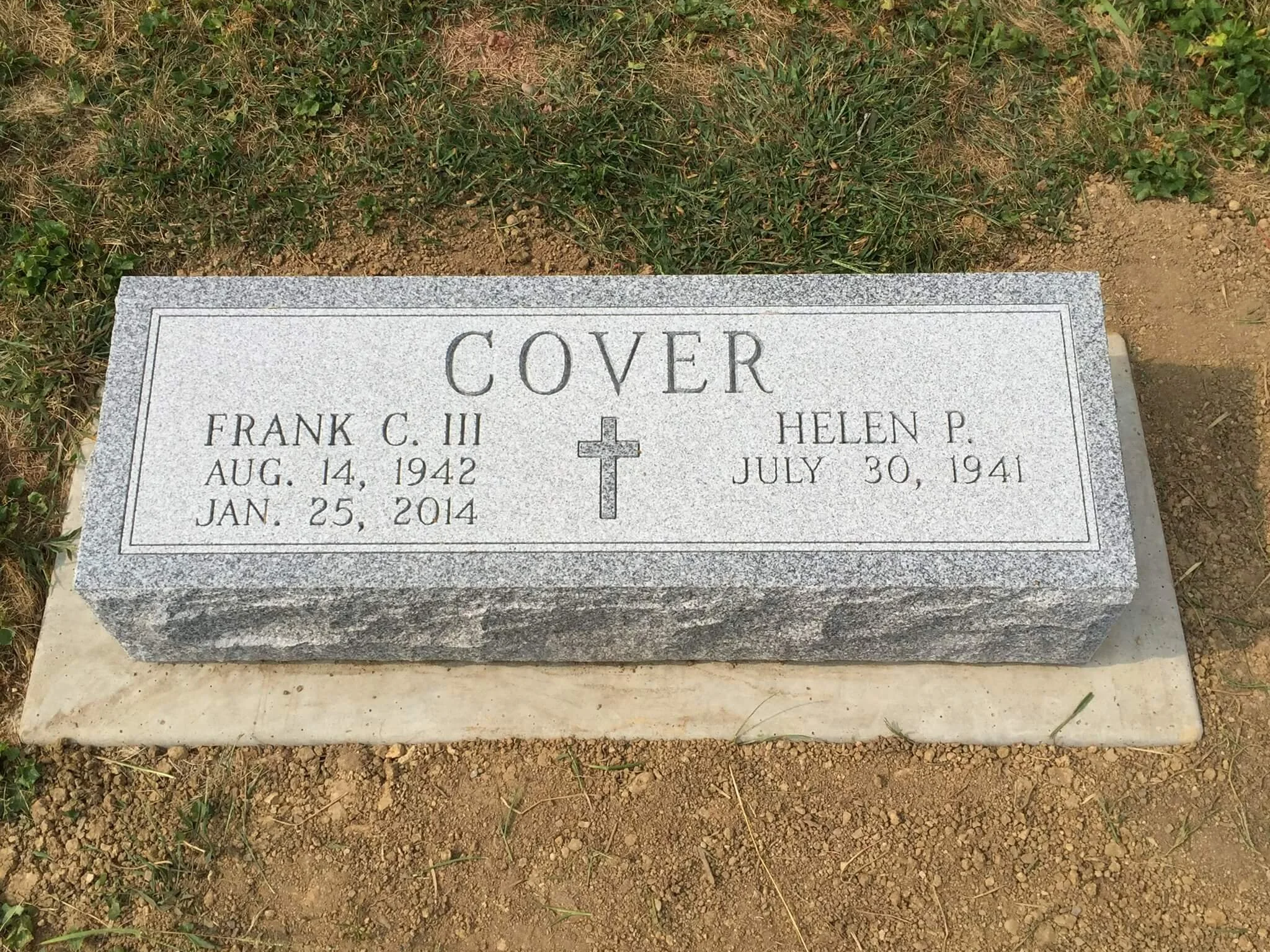 Bezel Grave Marker