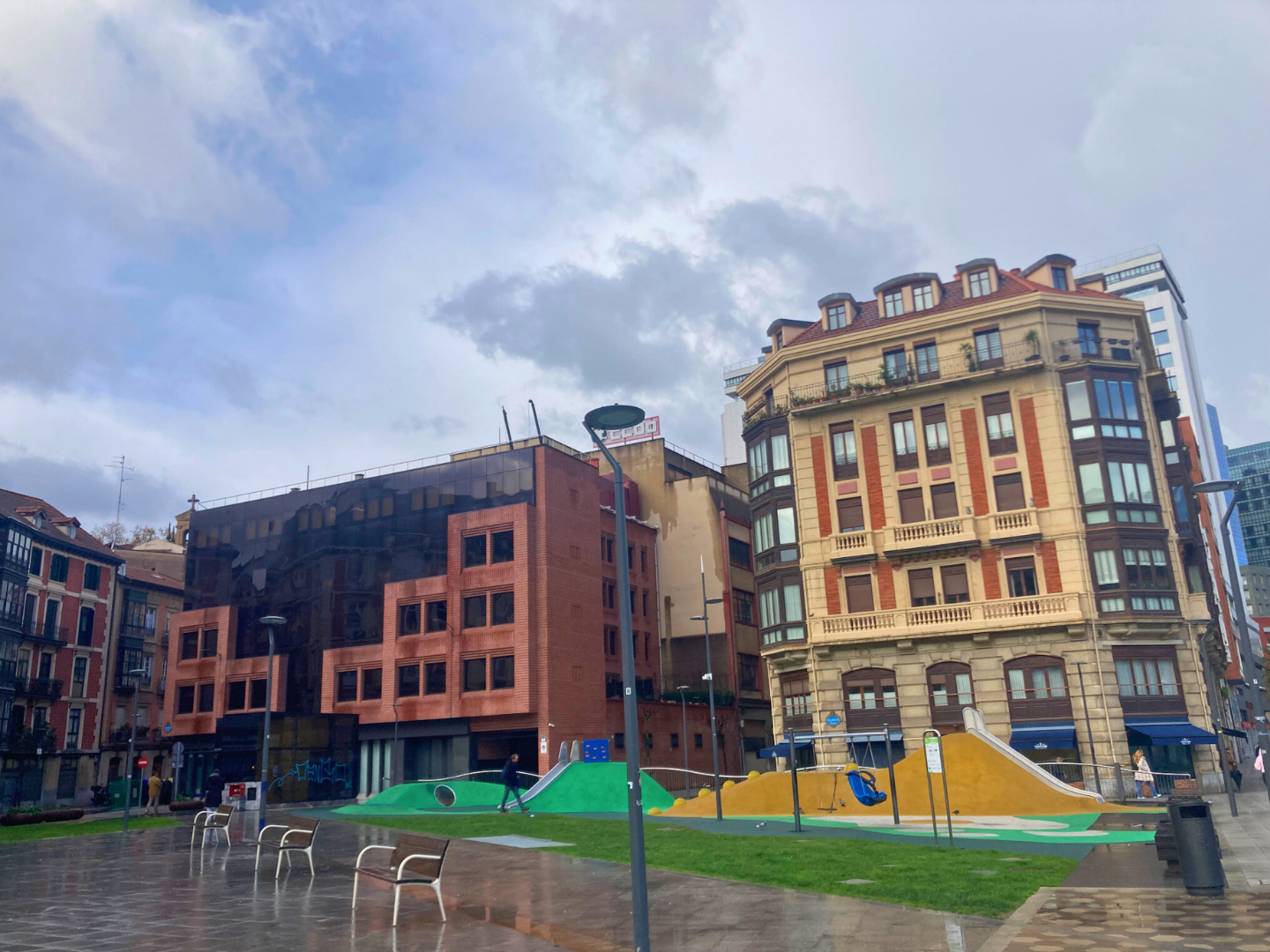 Biophilic Design - bilbao - basque - country - playground.png
