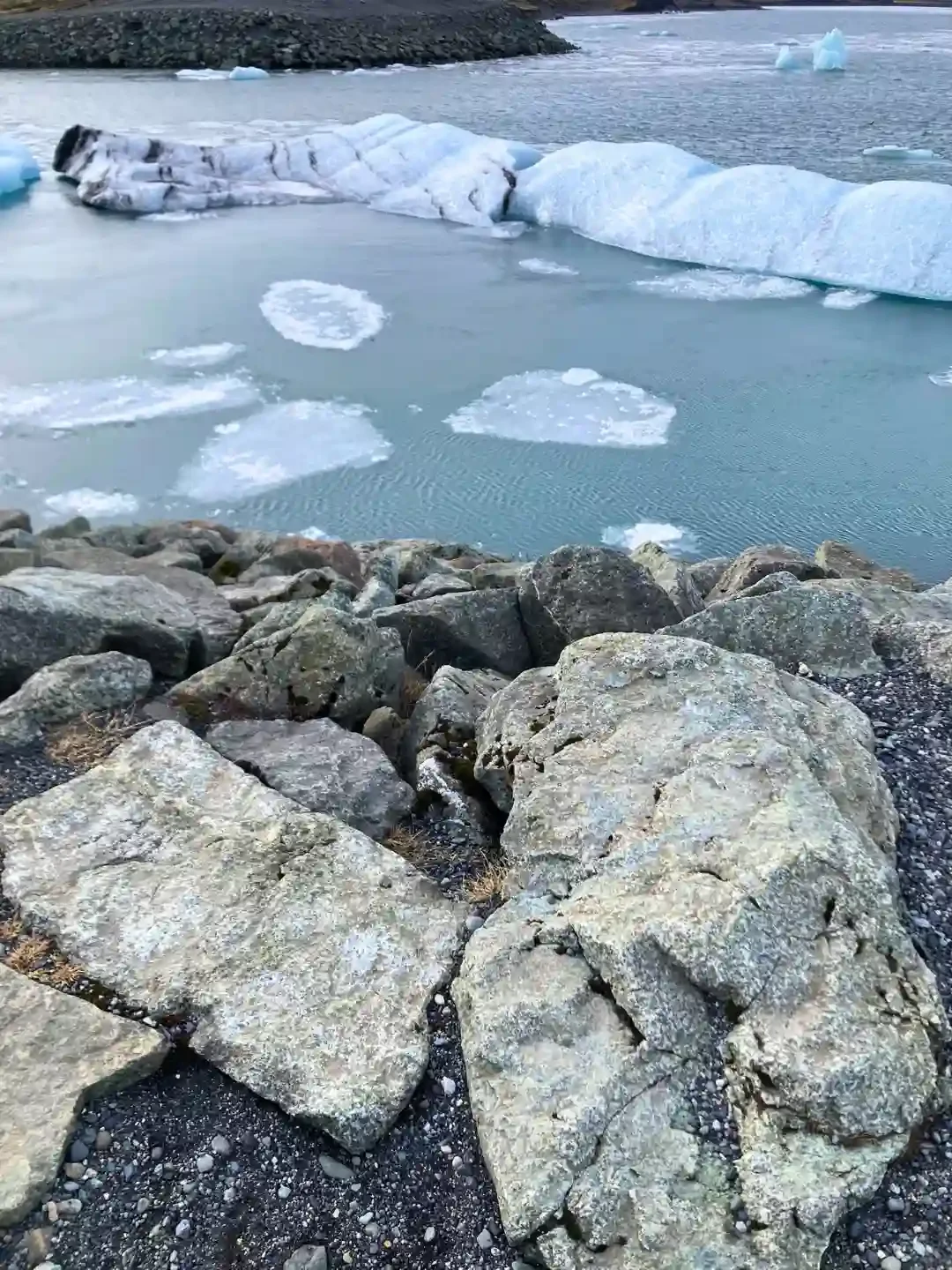 Copyright Knot Waste:  Iceland, Jökulsárlón Glacier Lagoon - The icebergs that float in the water are considered to be more than 1,000 years old.