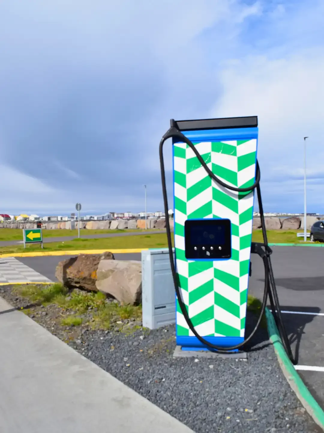 Copyright Knot Waste: Reykjavik, Iceland: Even the gas and electric pumps come brightly painted in Reykjavik. 