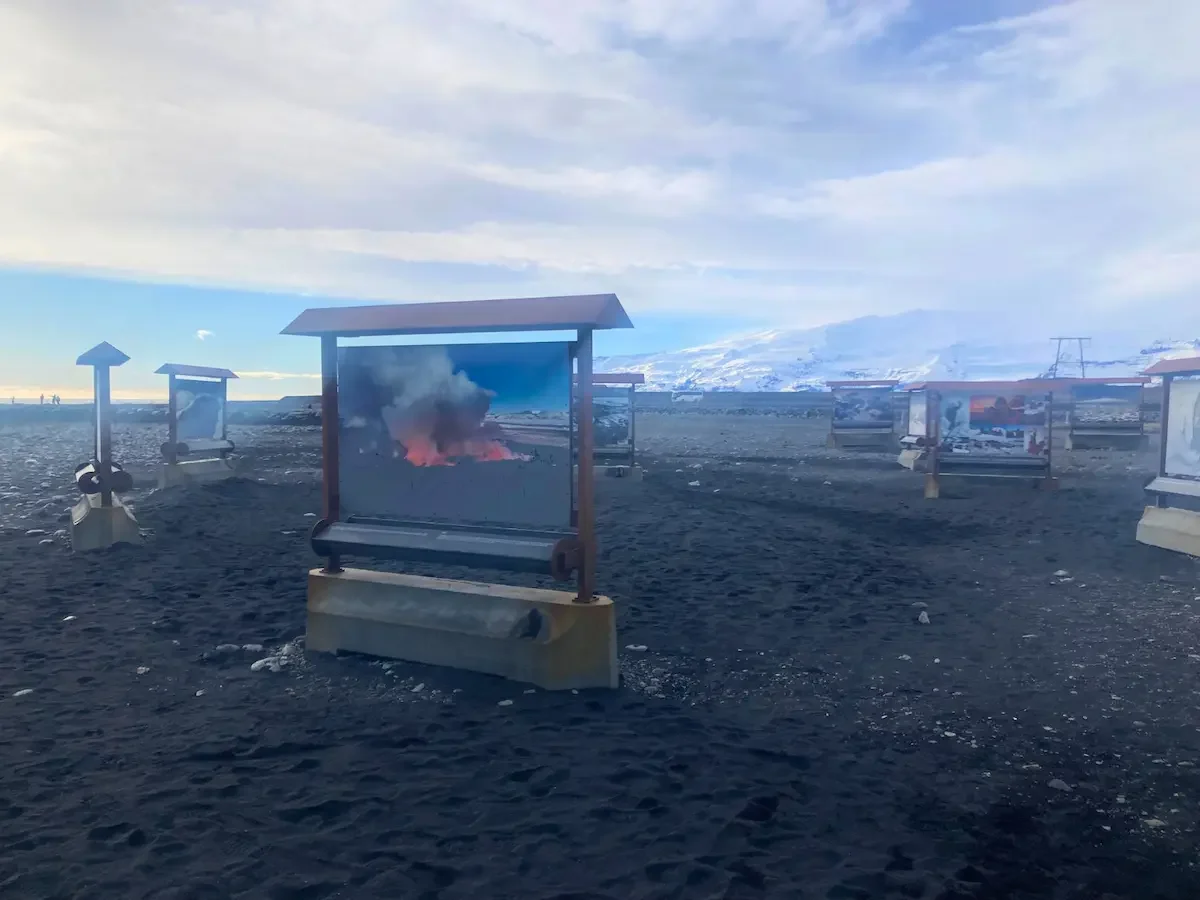 Copyright Knot Waste: Iceland, Diamond Beach - An outdoor photo exhibit featuring photographs of the recent volcanic eruptions on the Reykjanes Peninsula near Grindavík, Iceland.