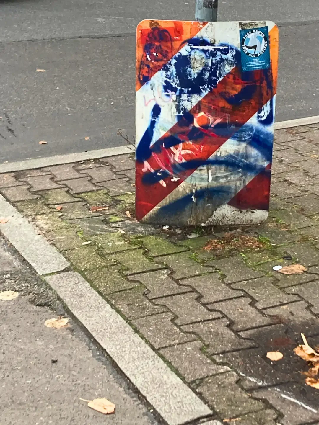 Urban Litter - street - sign - grafitti.webp