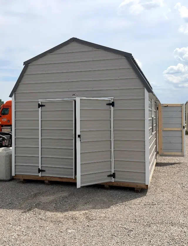 Metal Side Lofted Barn 12x24