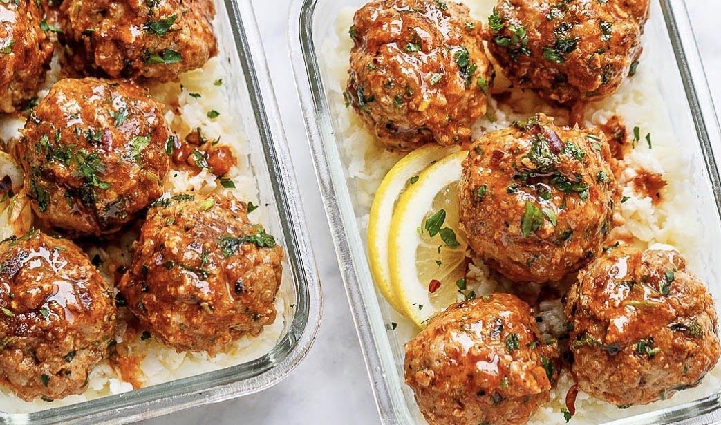 Meatballs with White Rice