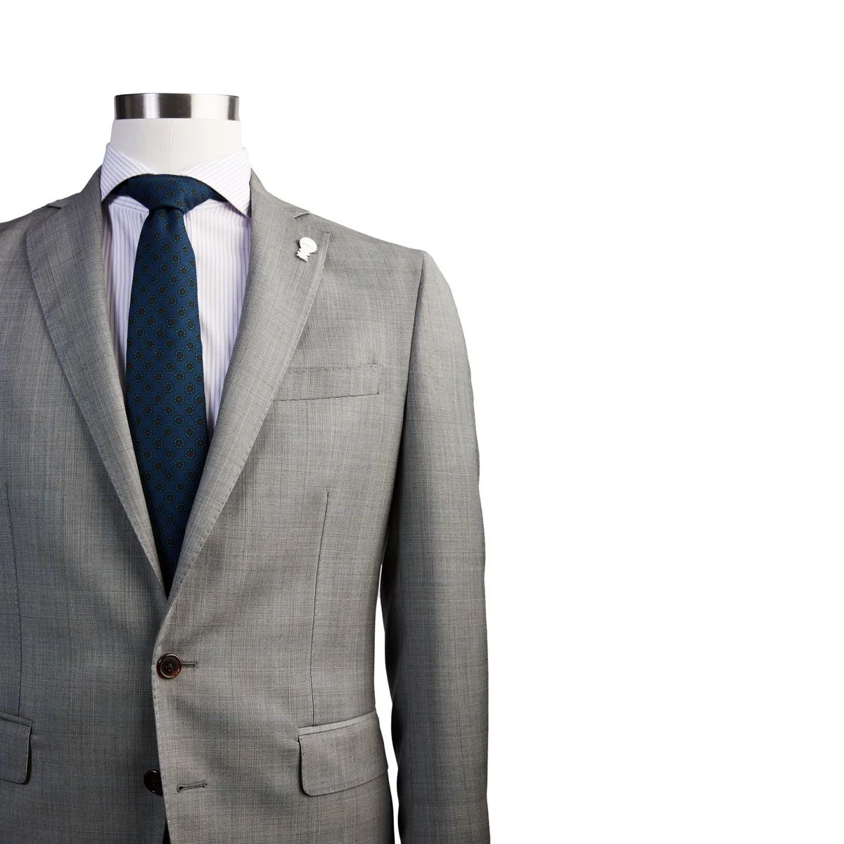 mm_grey-plaid-suit-detail.jpg
