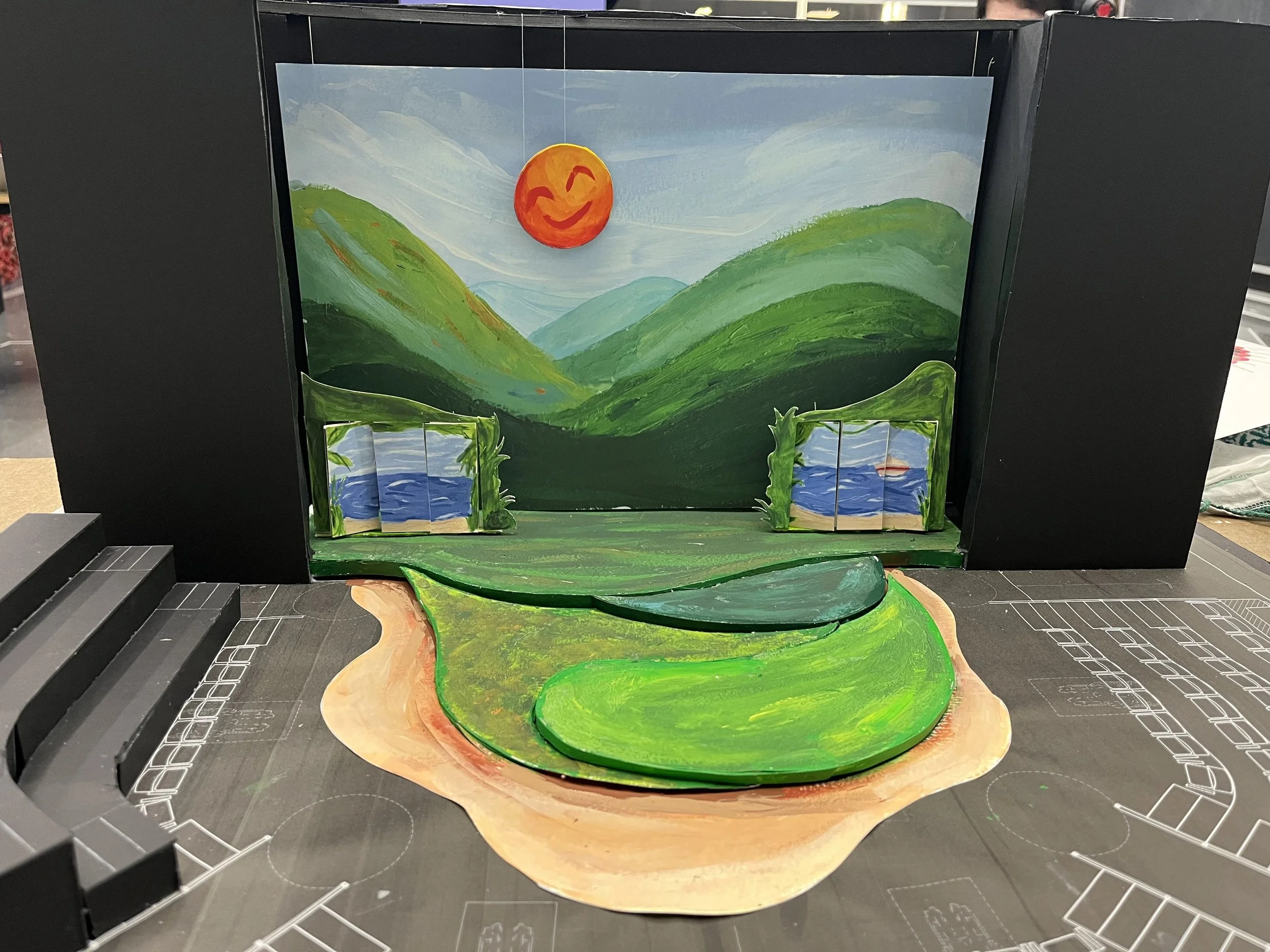 Bob Marley's Three Little Birds by Cedella Marley + Michael J. Bobbitt 
Concept model box alternative periaktoi