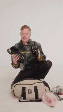 Deliveroo CM (3).gif
