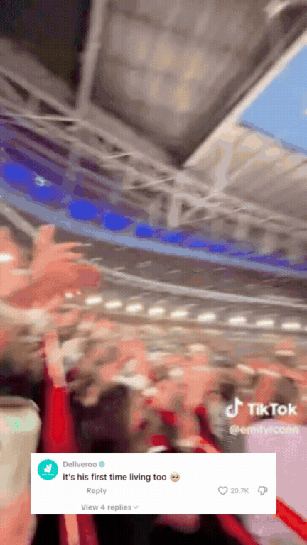 Deliveroo CM.gif