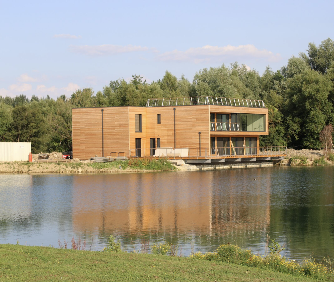 Coming Soon: The Cotswolds Lake House