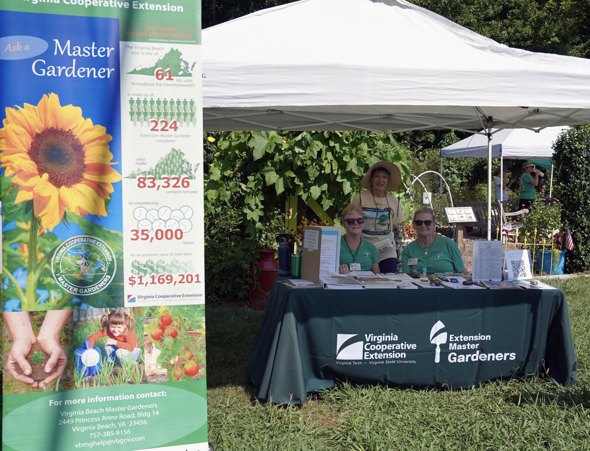 Ask a Master Gardener Booth