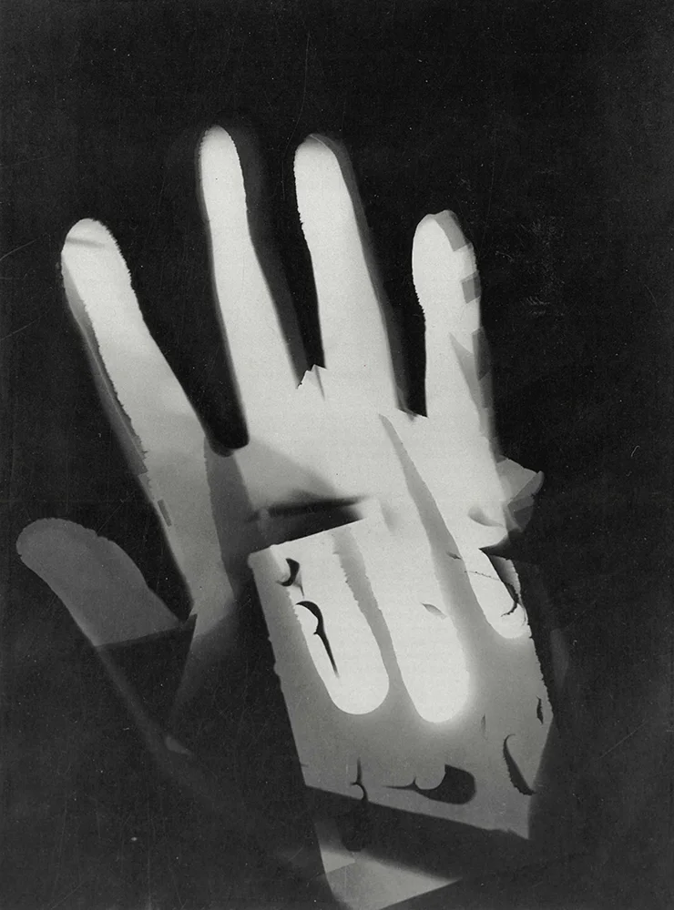 László Moholy-Nagy, 1925: first systematised pedagogical photogram — Bauhaus cameraless image developed as a teaching method.