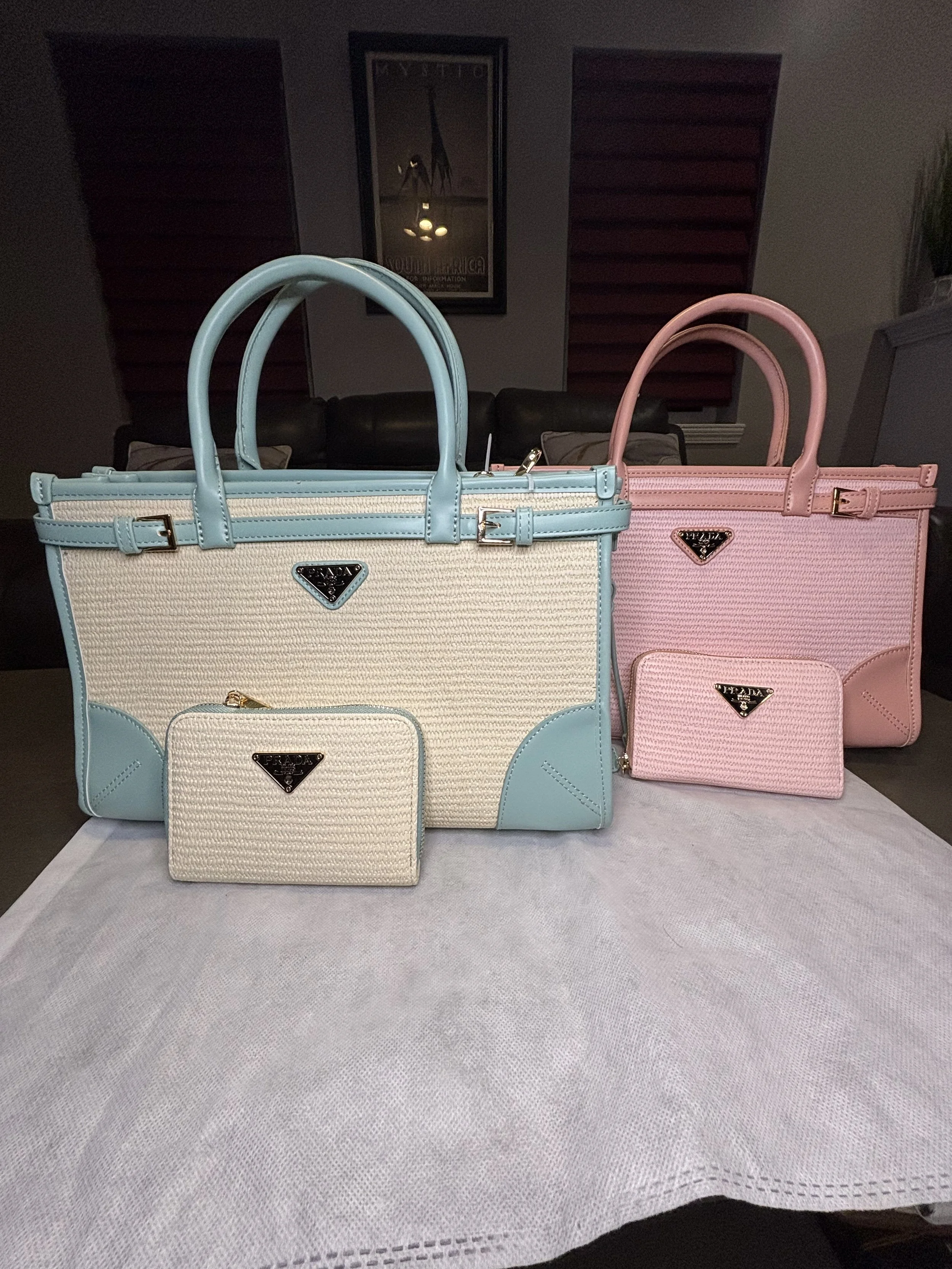 P Resort Bags
