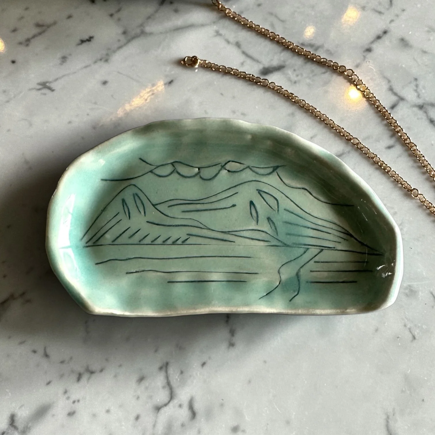 mountain mishima jewelry dish