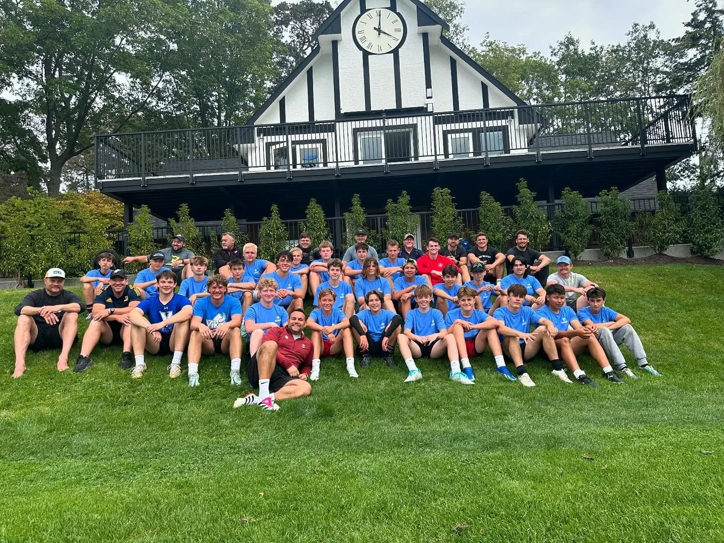 What. A. Week. 

🇨🇦🏉🏦🧩🦸🧠🃏🫎🚌🏊&zwj;♂️❓📖☕️😴🍰👏🏻🪙