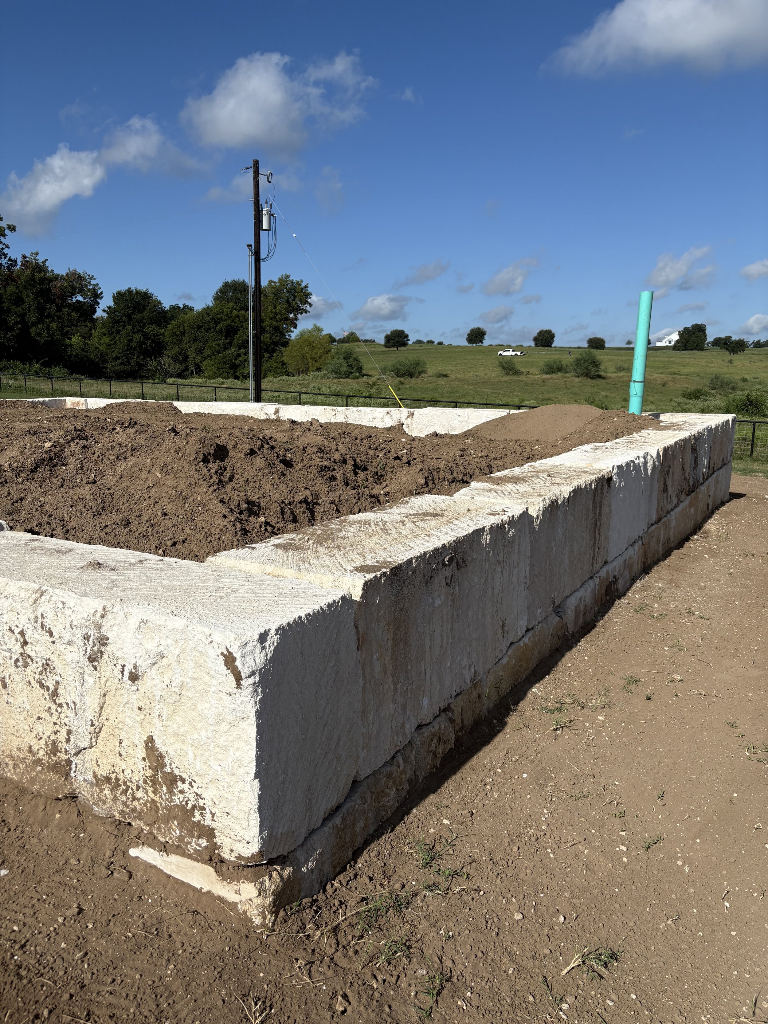 Limestone Block Wall (3).jpeg