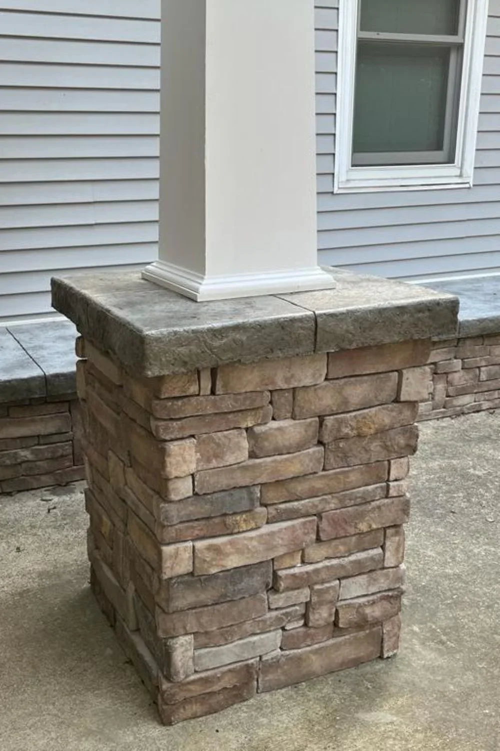 Veneer Stone Pillars