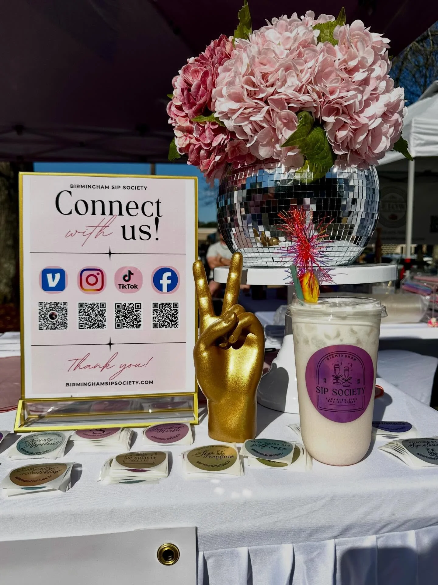 We had SO much fun at our first event! Thank you to everyone who came by! Be on the look out for our next pop up event announcement! 

#keepitdirty #birmingham #dirtysoda #birminghamfood