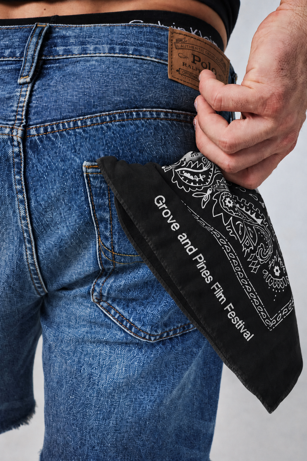 Black Bandana.png