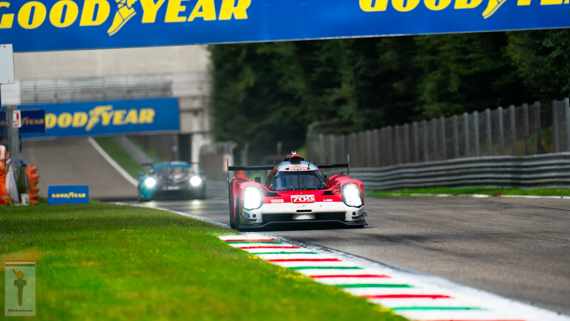 Hide Ishura_StudioZero EU___2SZ1301m.jpg