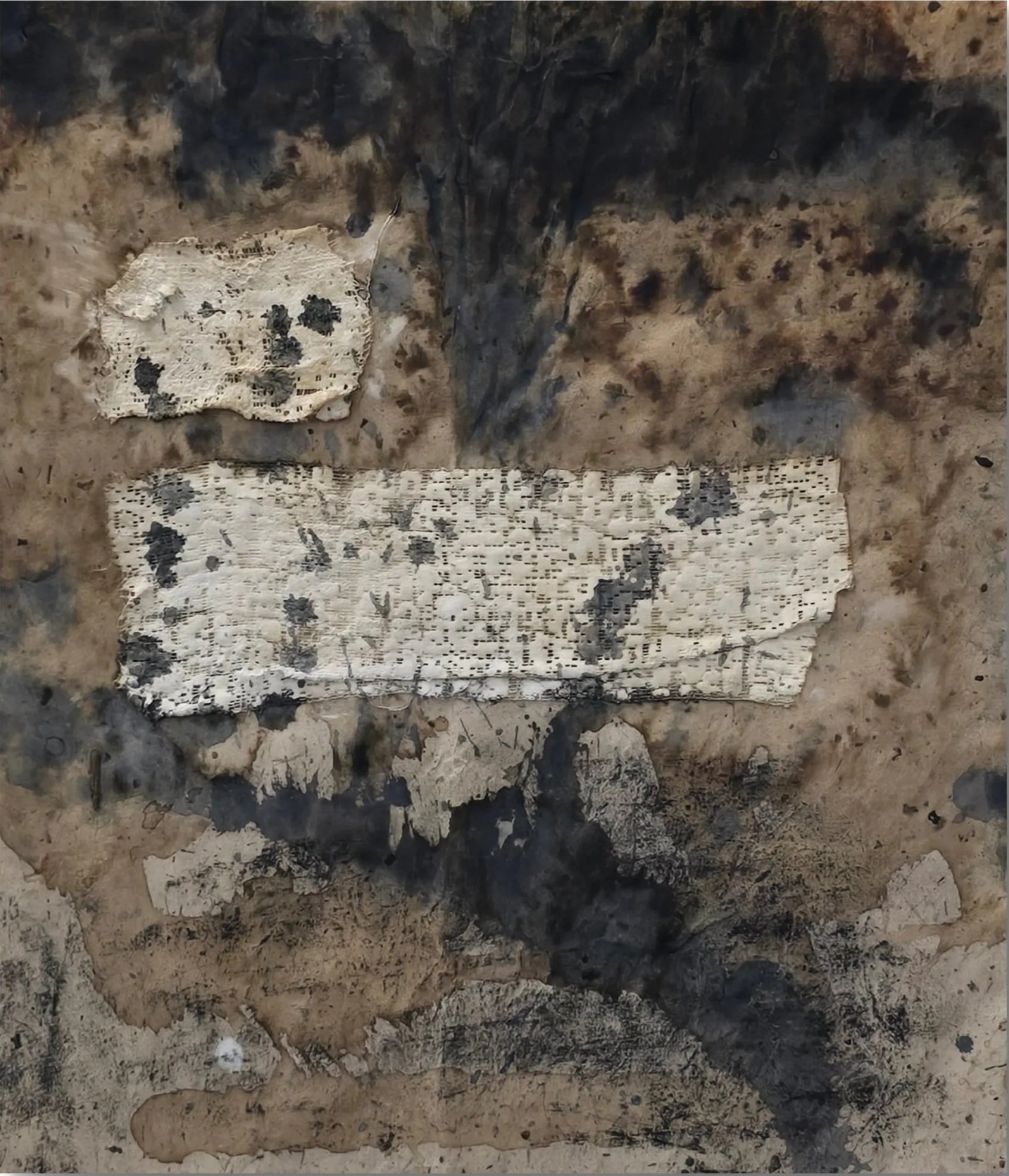 Between Ash and Dust