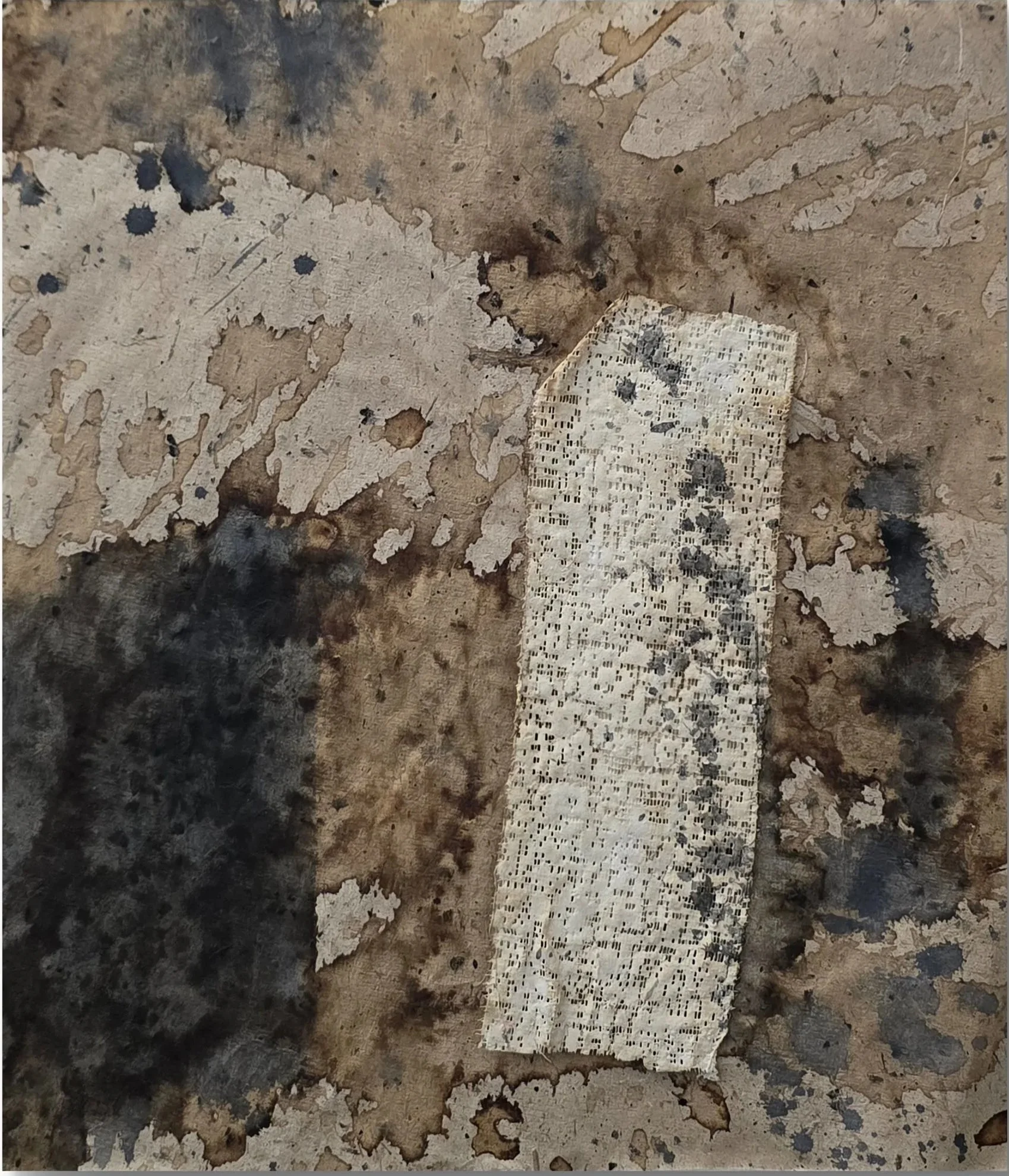 Between Ash and Dust