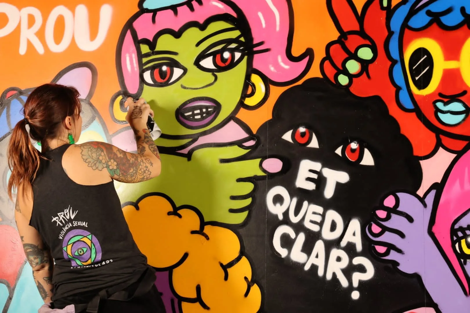 hospital clinic 40 principales mural merce malicia