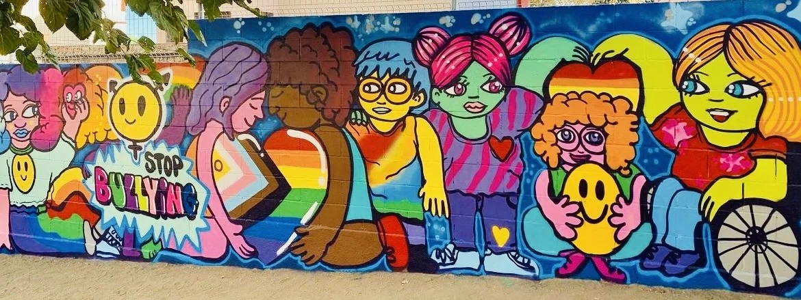 MURALES