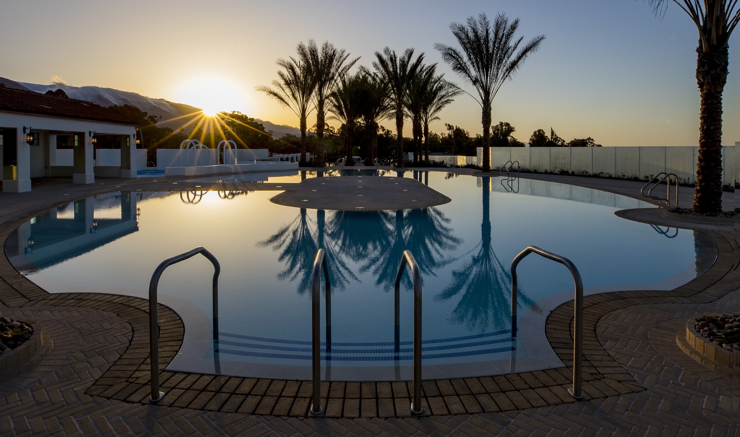 Montecito Club Pool_0006.jpg