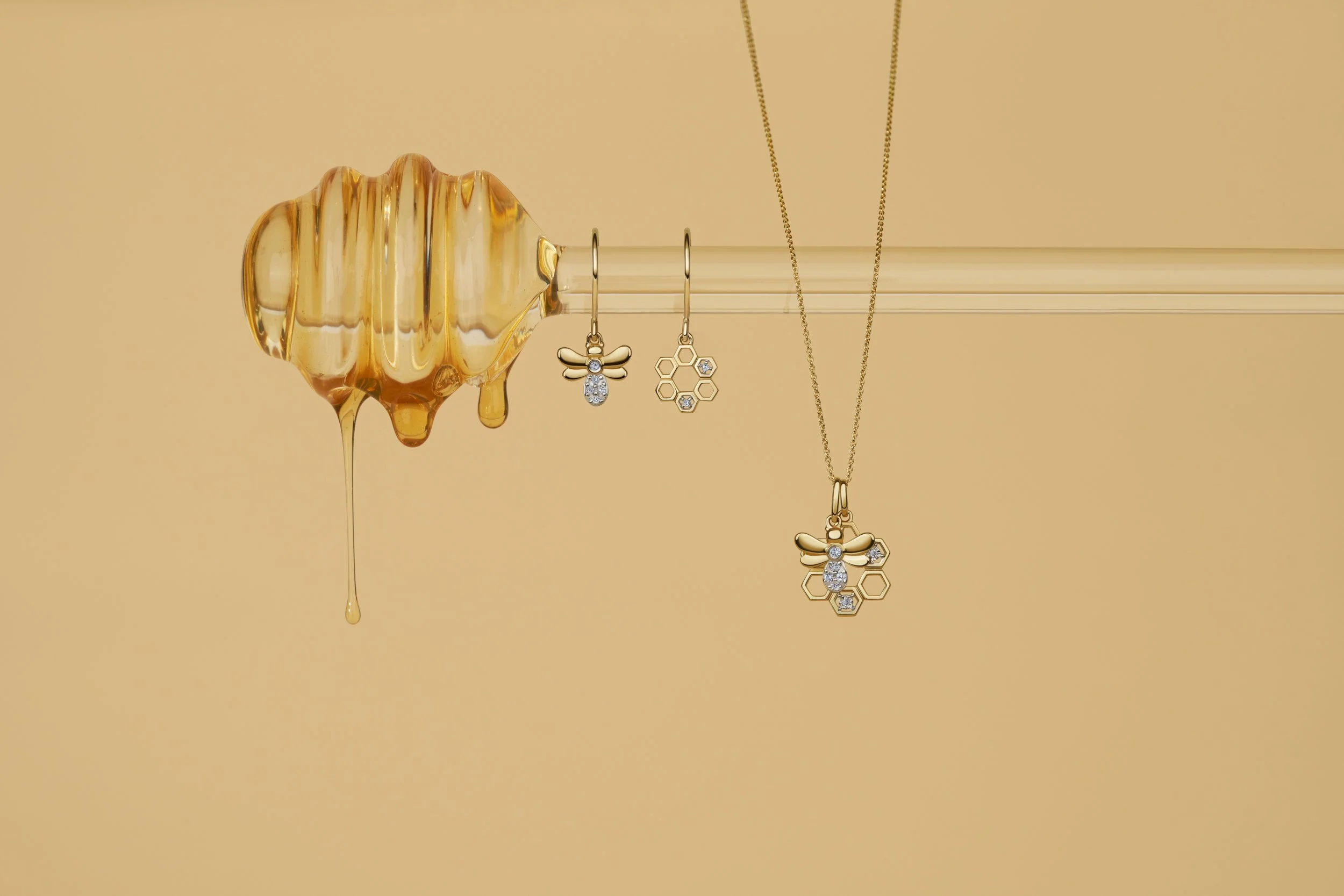 flatlay-styled--australian-hero-campaign-jewellery photography015.jpg