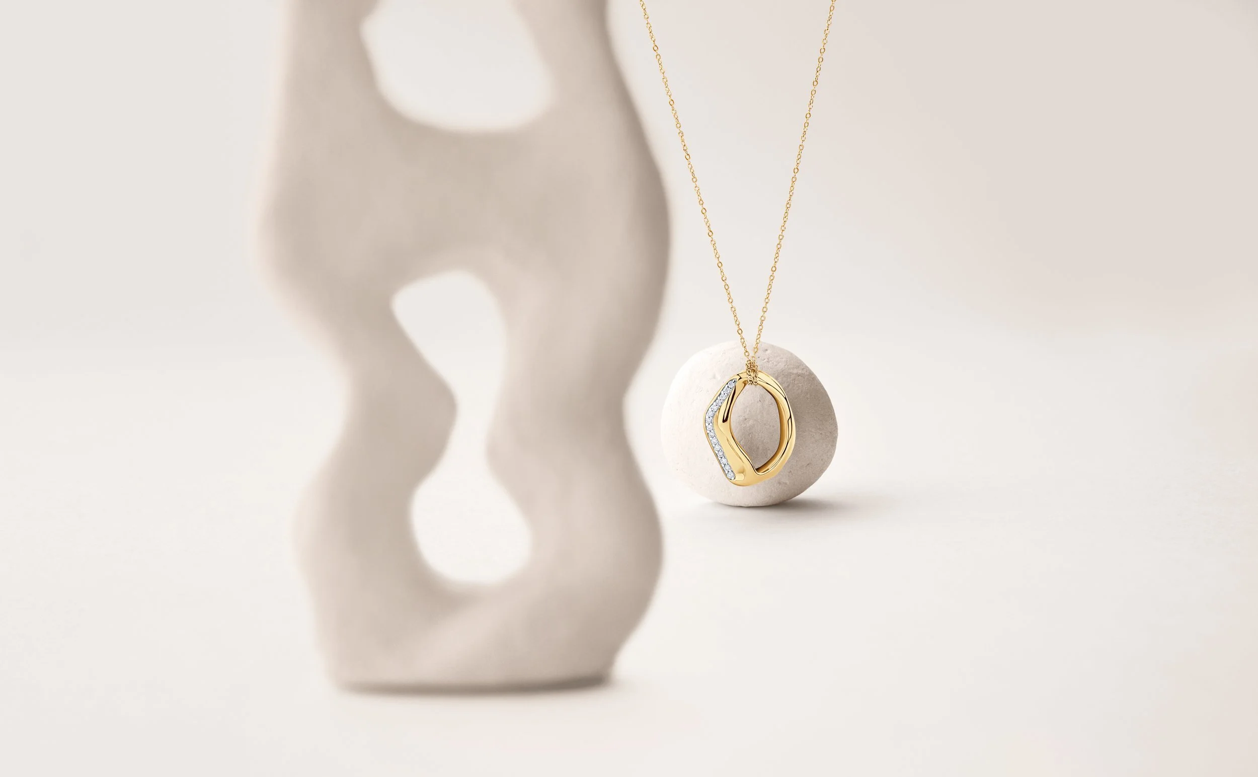 flatlay-styled--australian-hero-campaign-jewellery photography039.jpg