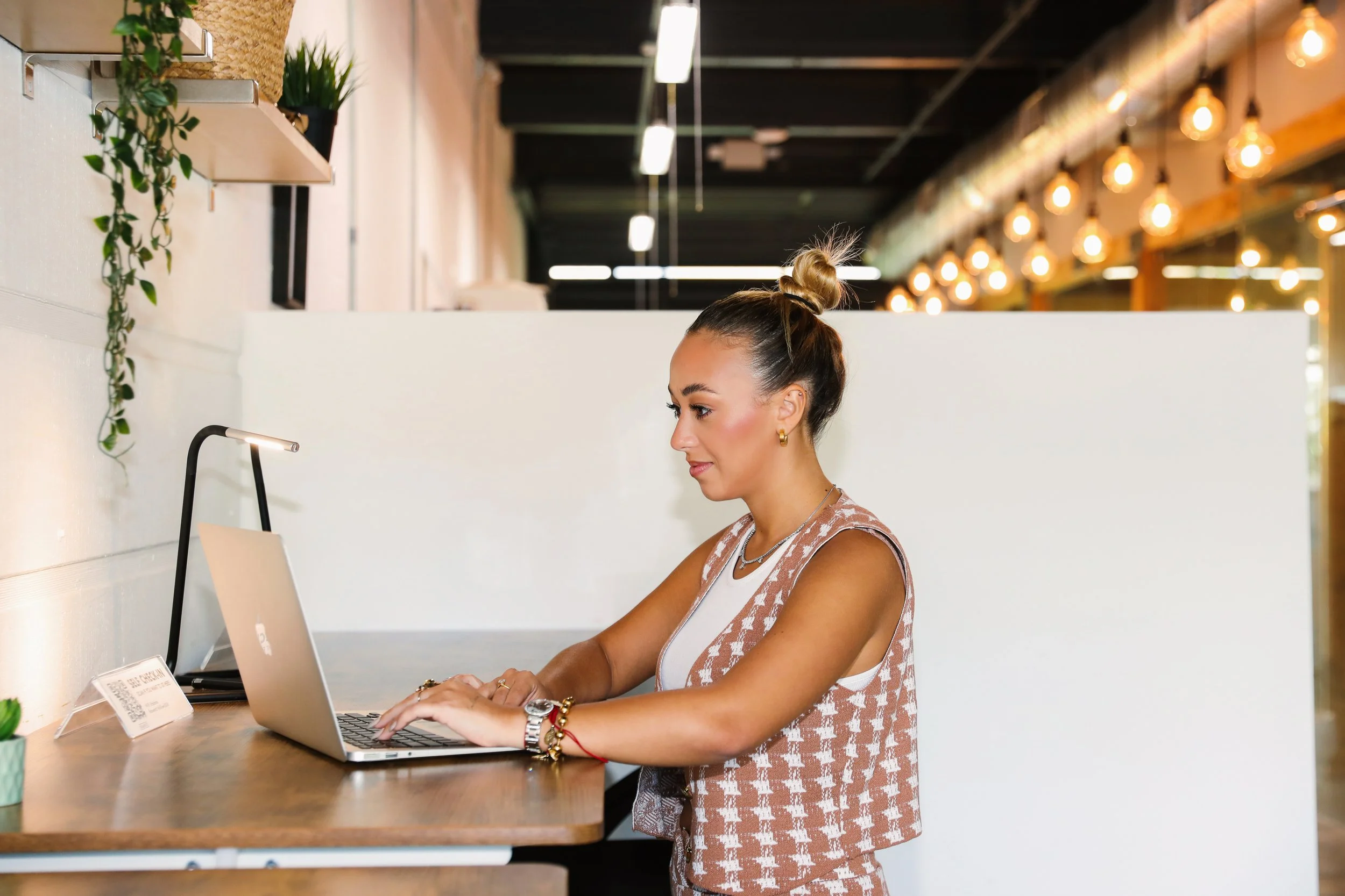 Professional working at Brainbox coworking space in Miami