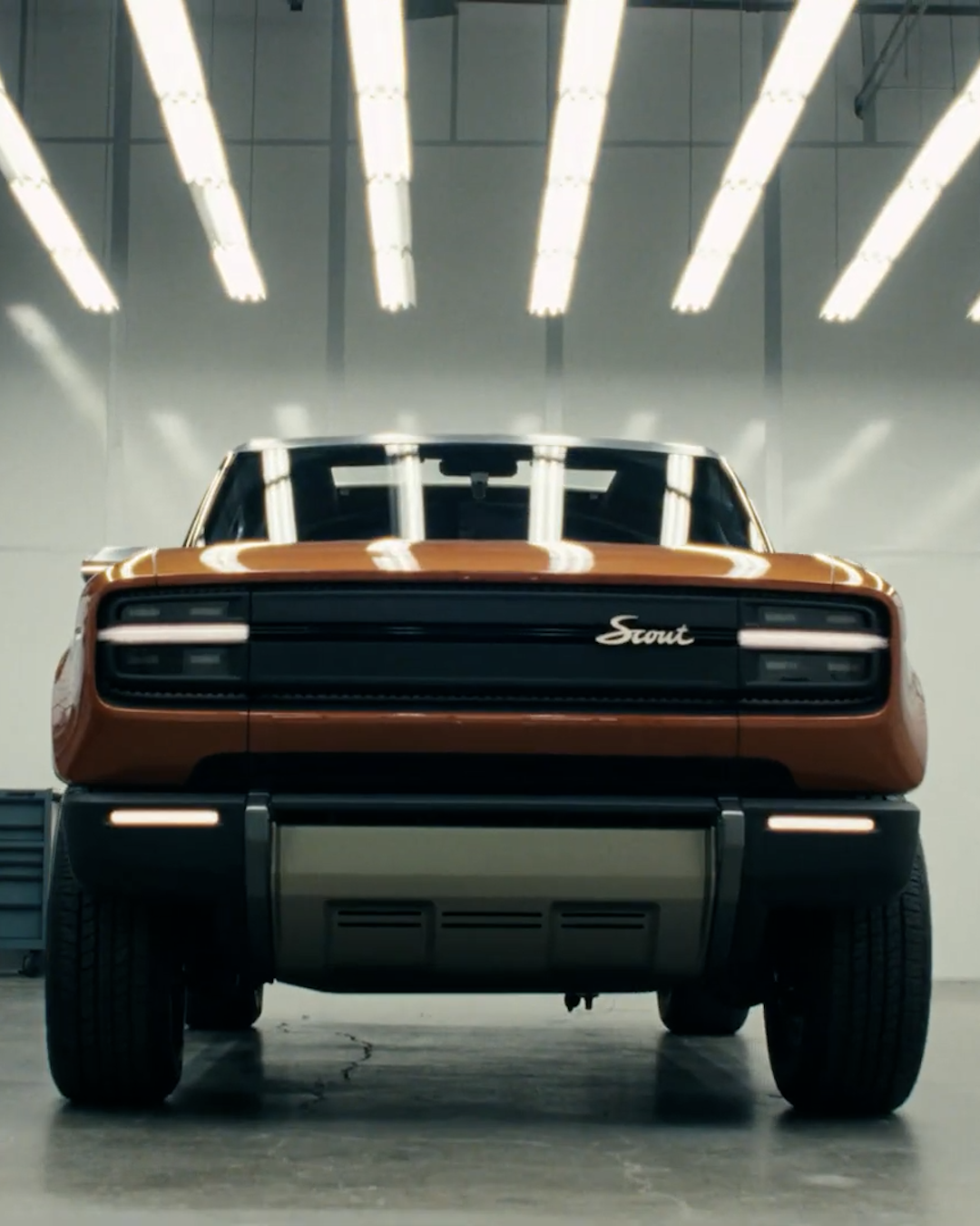 Juxtaposition between past and present Scout