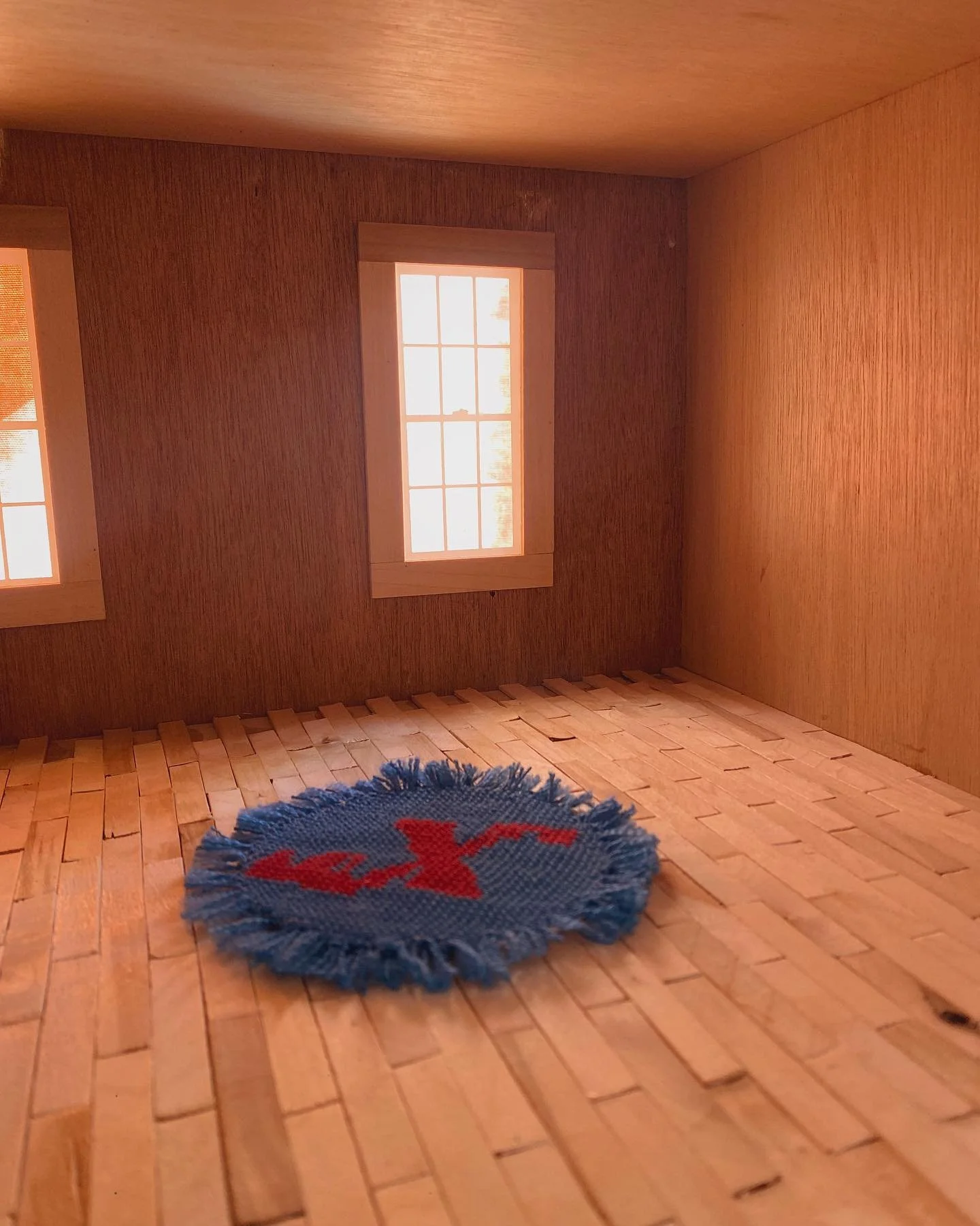 Procesos de alfombras en punto cruz (muy an&aacute;logas)y Guguitas (muy digitales).

🪿🕯🤍✨