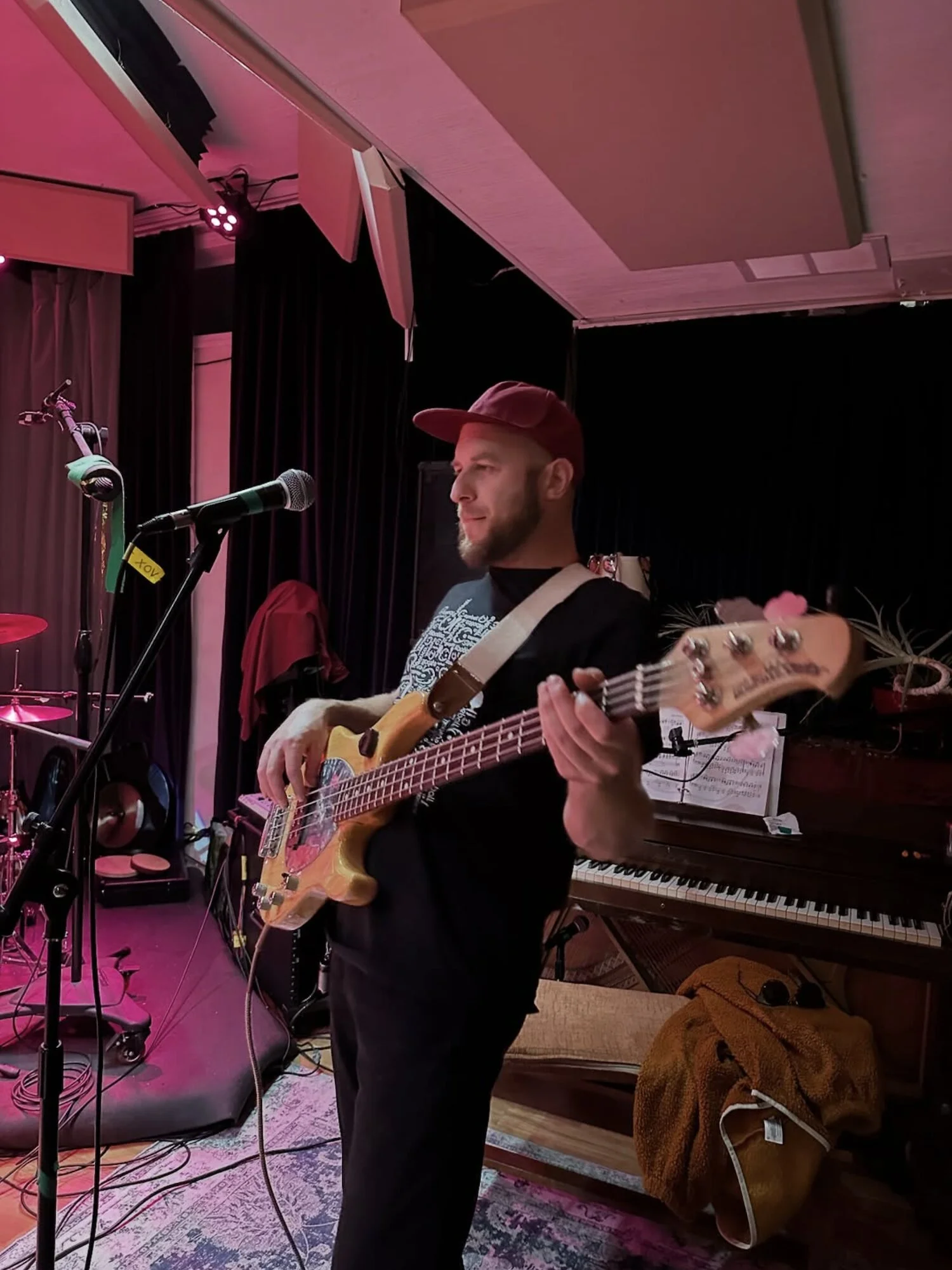 Slice Bar &amp; Grill / Lethbridge, AB