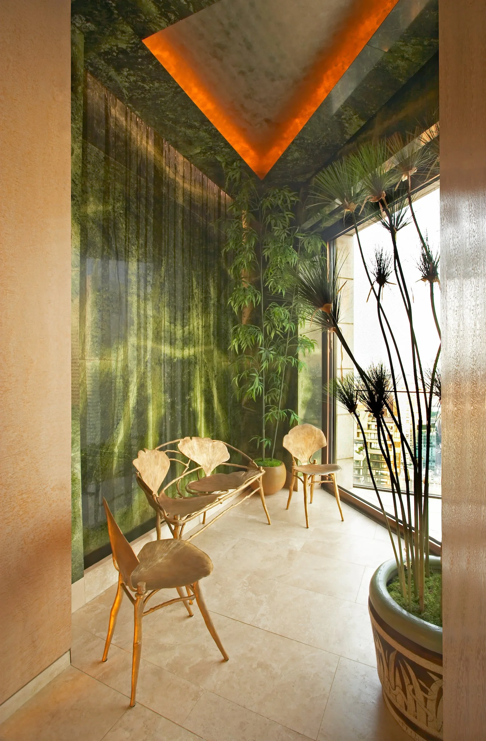 004_0015B INTERIOR 2008.jpg