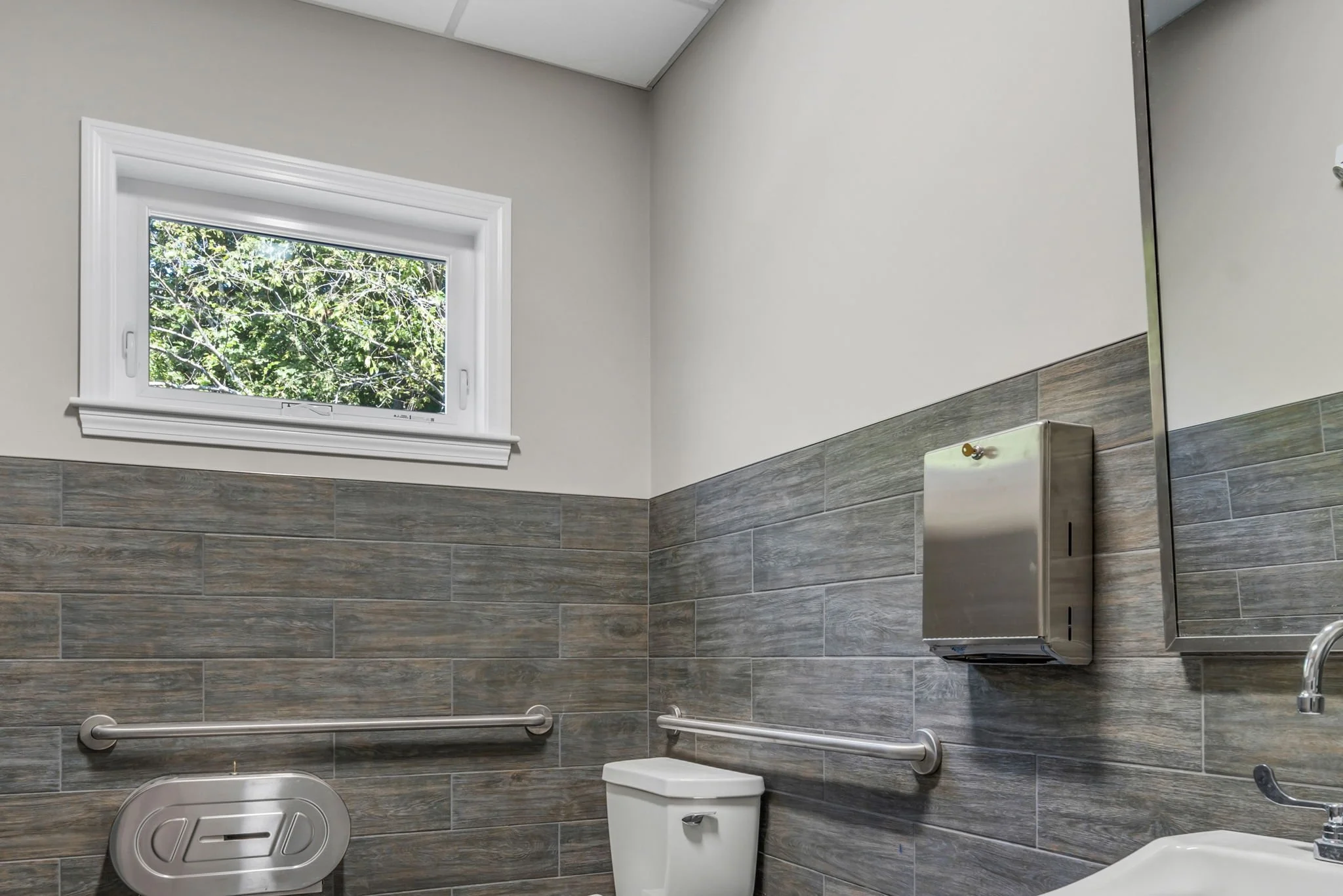 28-web-or-mls-Plainville-3.jpg