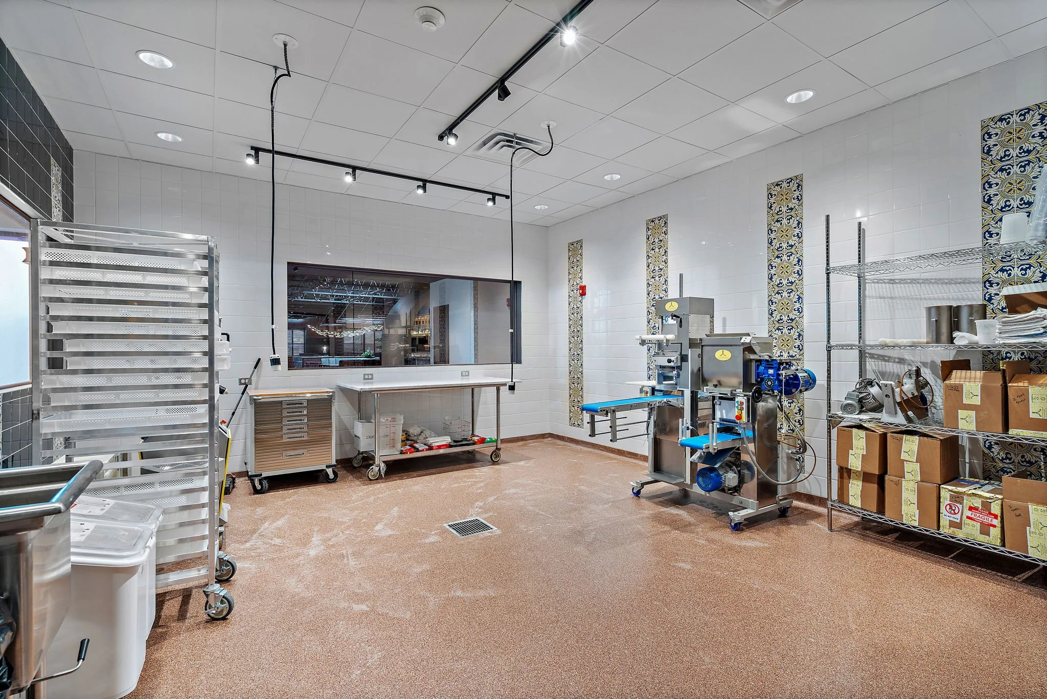 85-web-or-mls-151 Tower Hill Rd-1.jpg