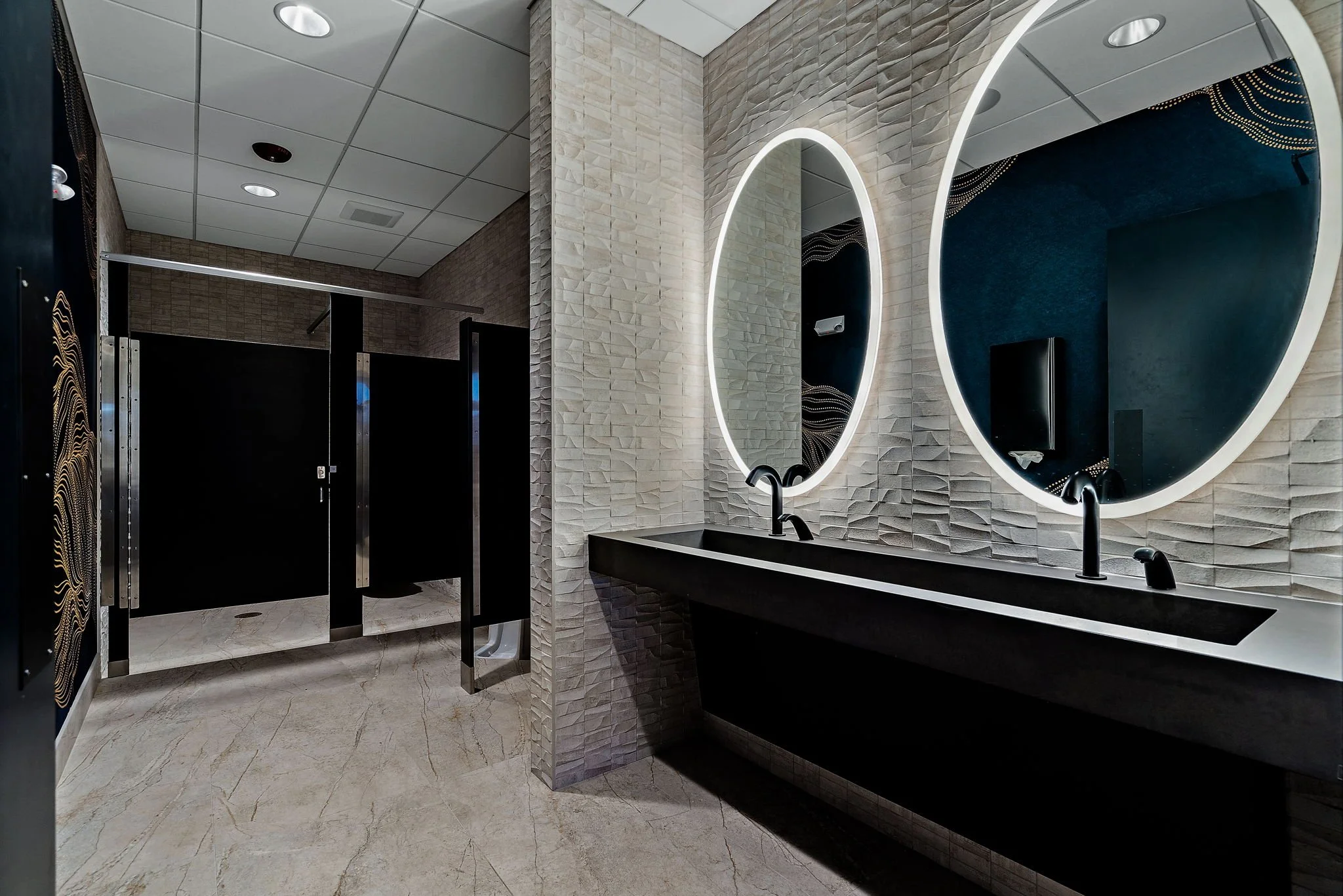 77-web-or-mls-151 Tower Hill Rd-64.jpg