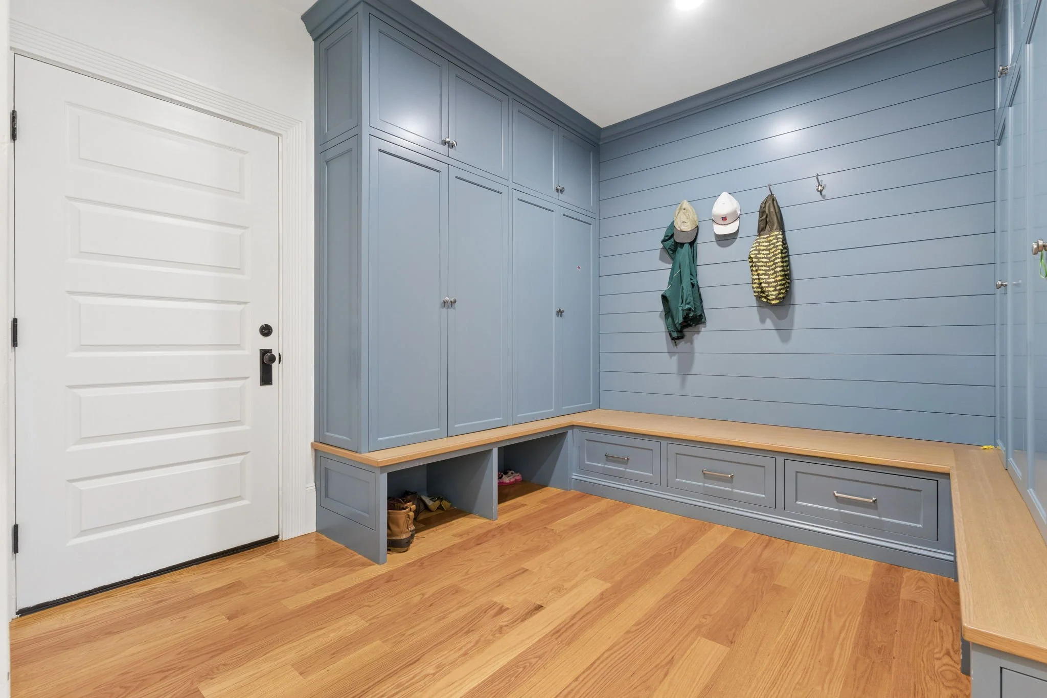 41-web-or-mls-270 Exchange, Millis-49.jpg