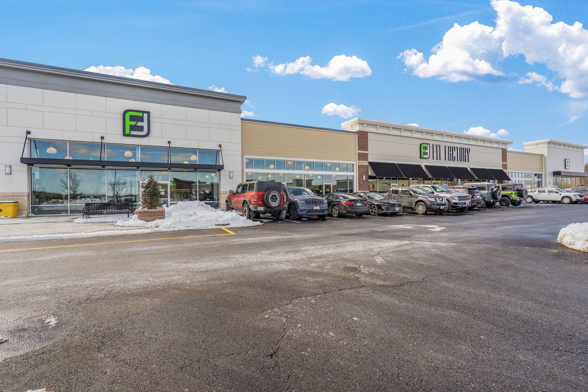2-web-or-mls-46 Highland Commons-25.jpg