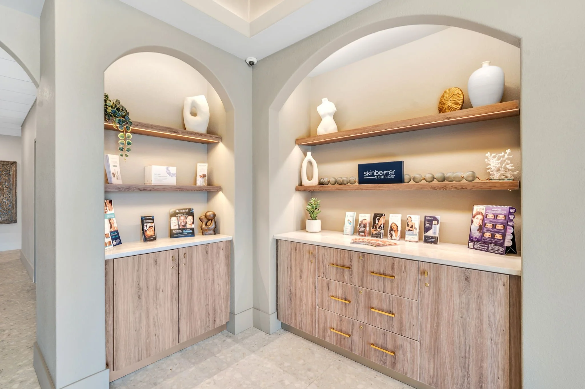 6-web-or-mls-Viva Med Spa-4.jpg