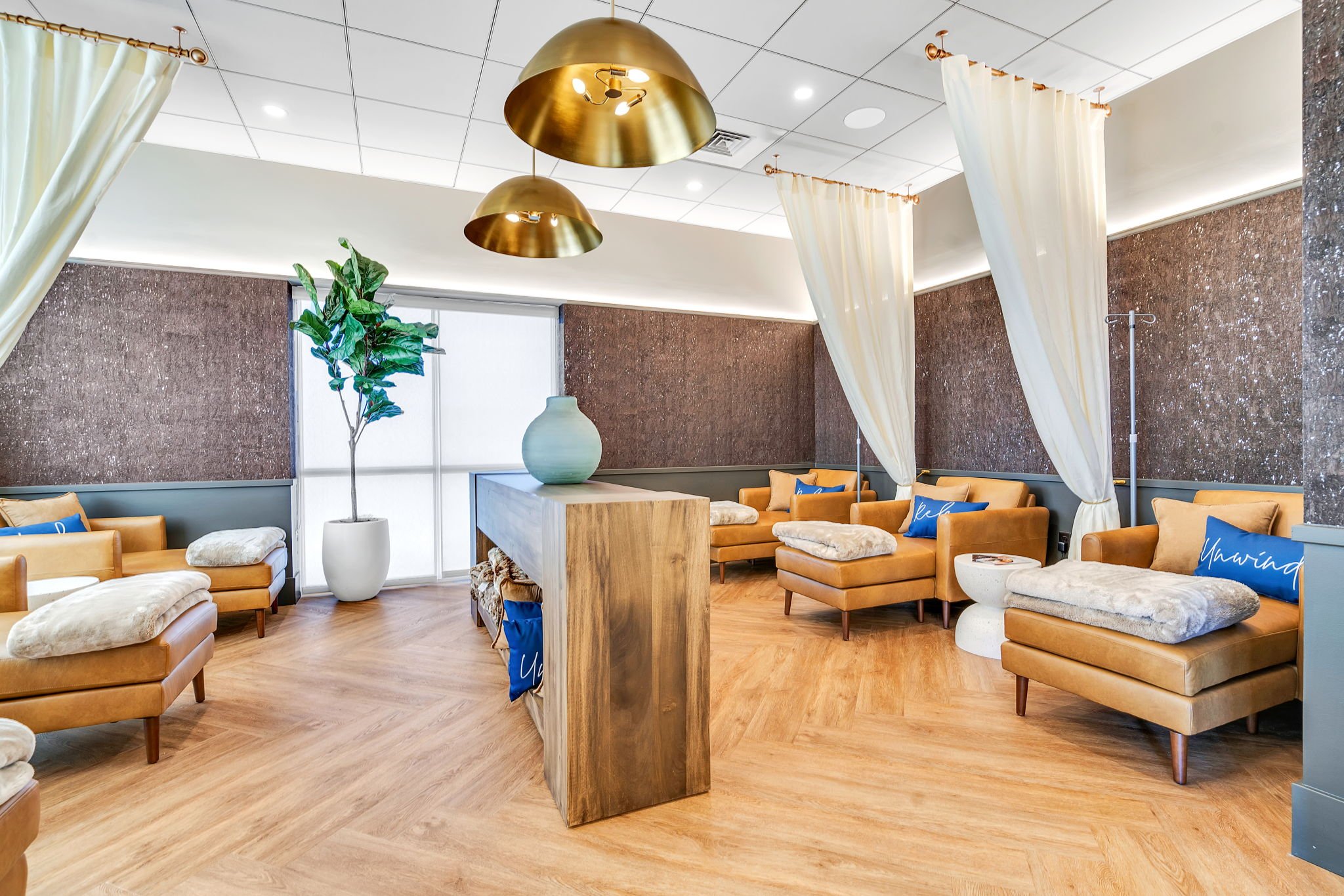 9-web-or-mls-Viva Med Spa-7.jpg