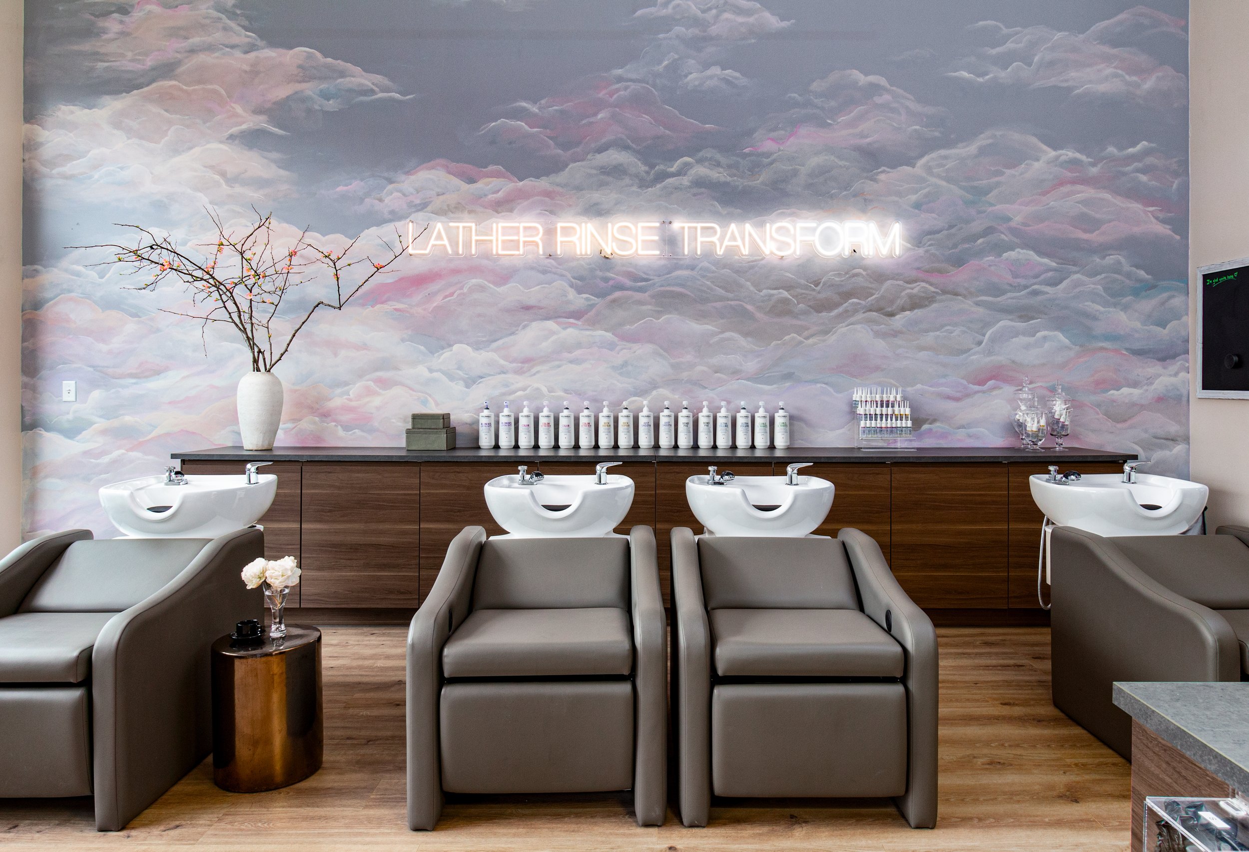 Salon4.jpg