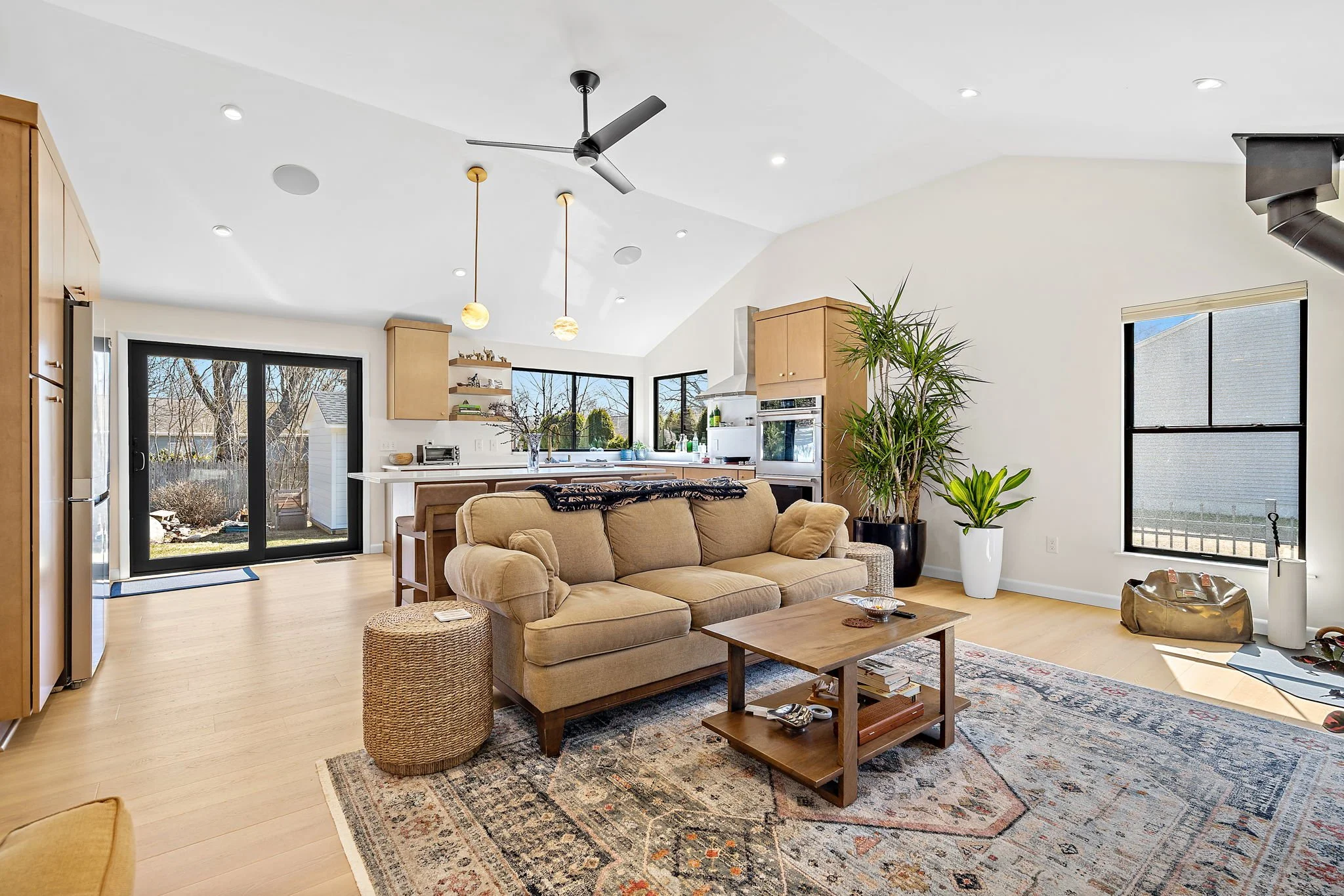8-web-or-mls-863 Middlebridge-6.jpg