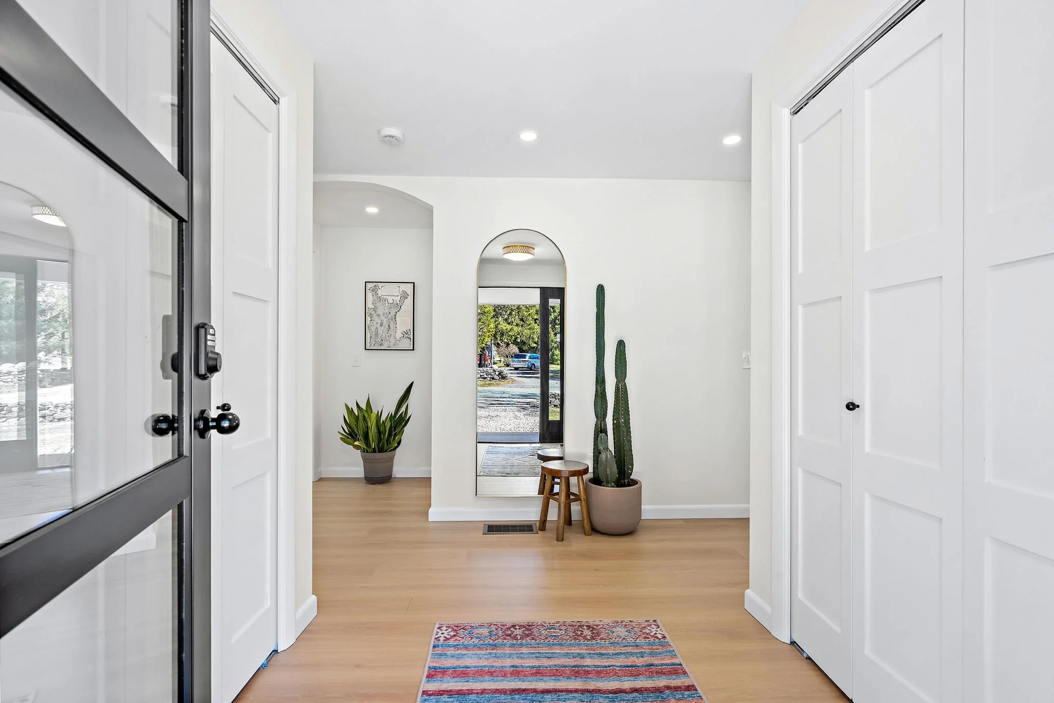 4-web-or-mls-863 Middlebridge-2.jpg