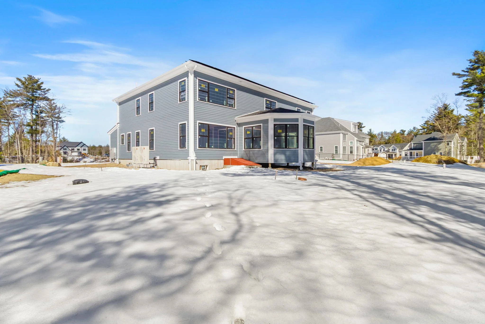 13-web-or-mls-15 Isabella Circle-44.jpg