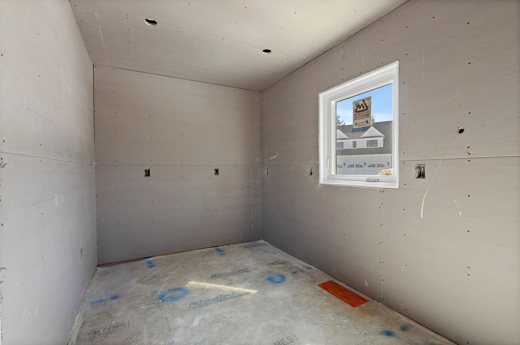 19-web-or-mls-20 Holly Way-8.jpg