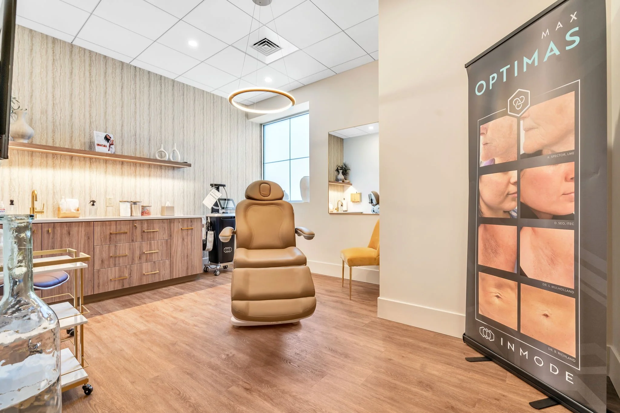 31-web-or-mls-Viva Med Spa-29.jpg