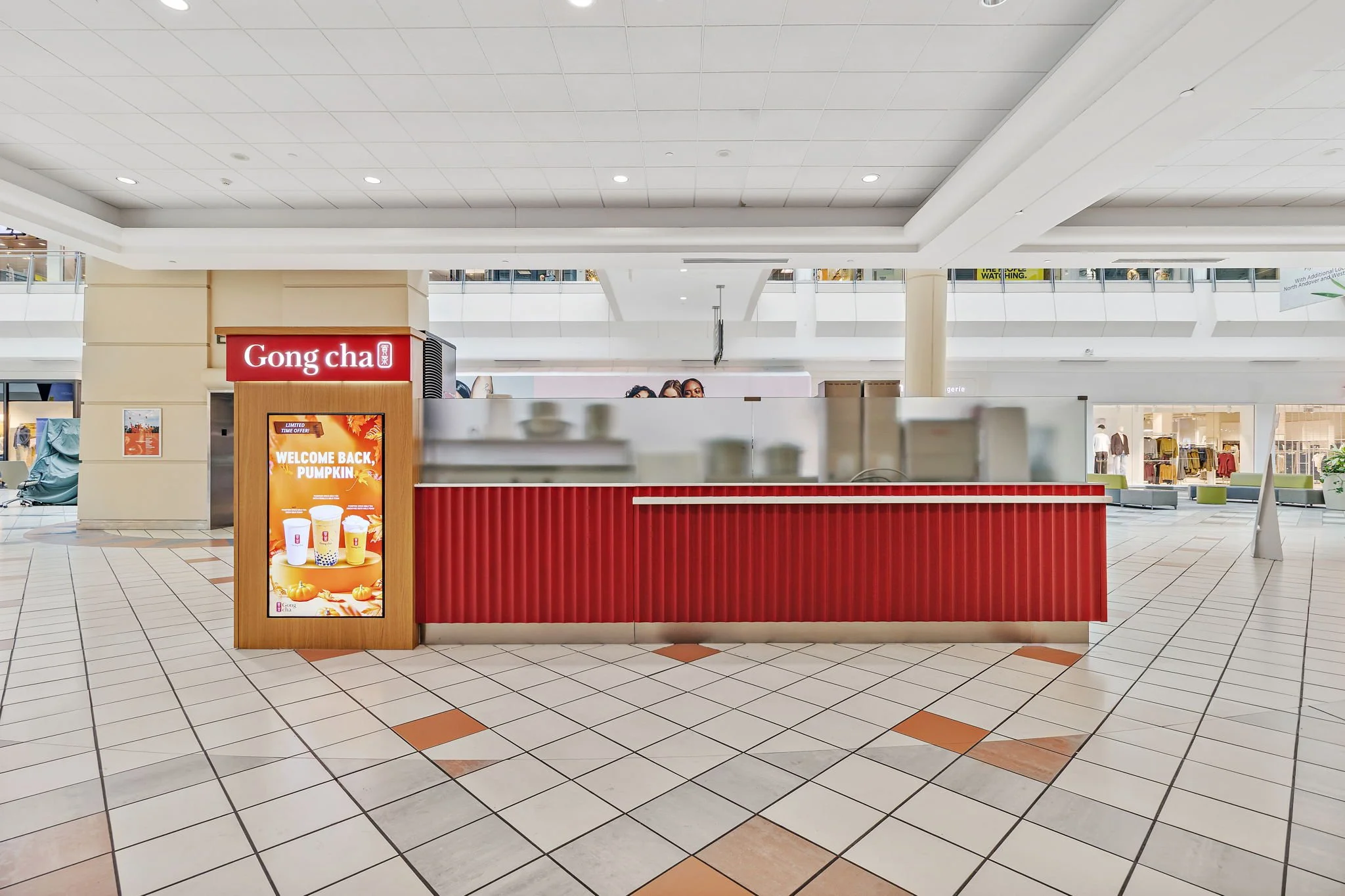 7-web-or-mls-Gong Cha South Shore Plaza-7.jpg